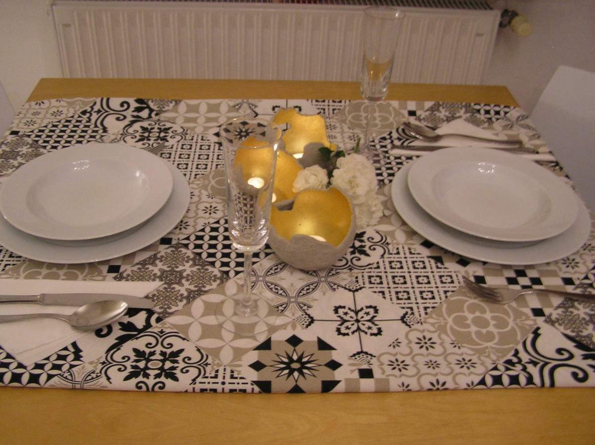 Atelier Apartment Портогруаро Екстериор снимка