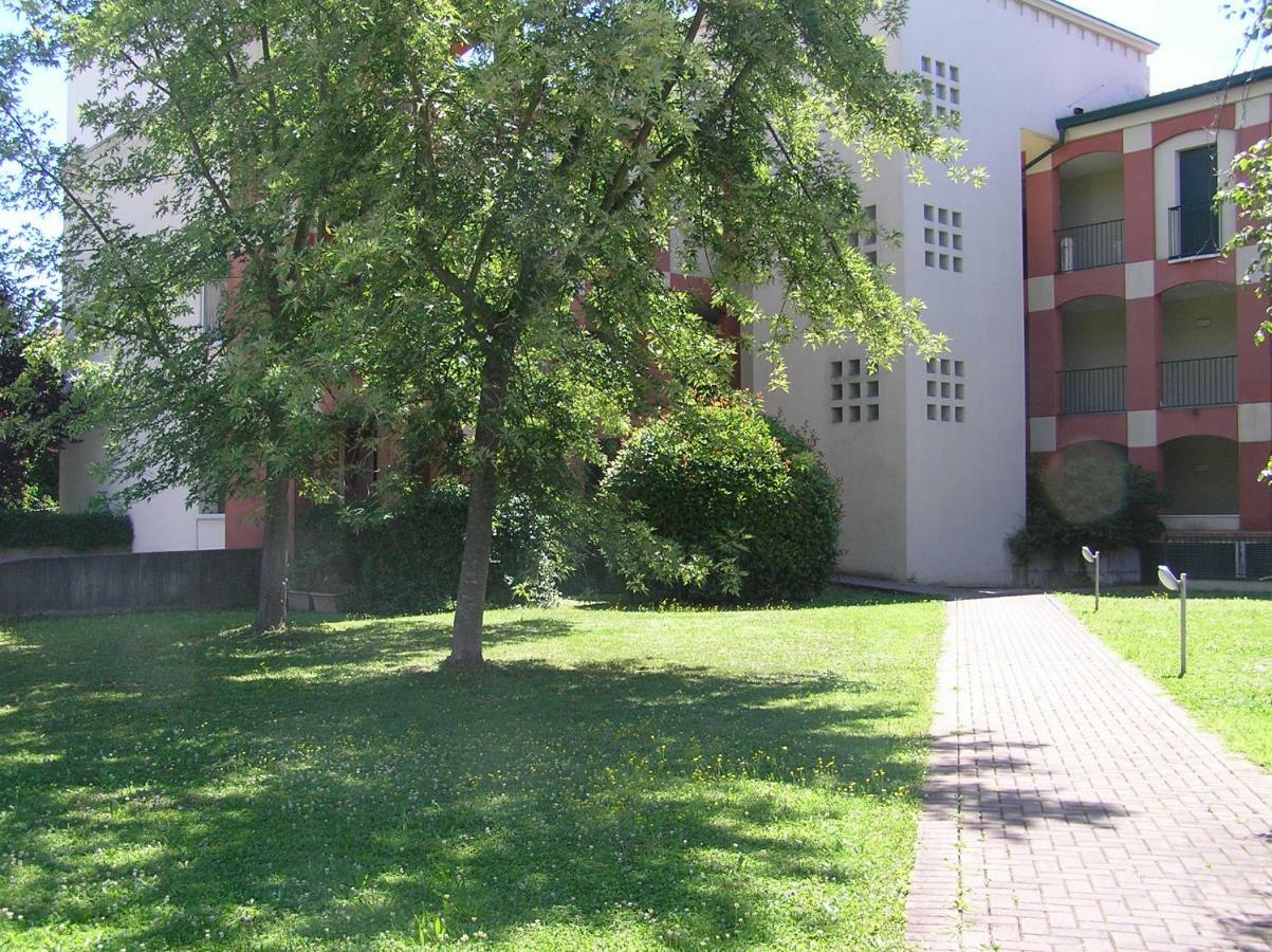 Atelier Apartment Портогруаро Екстериор снимка